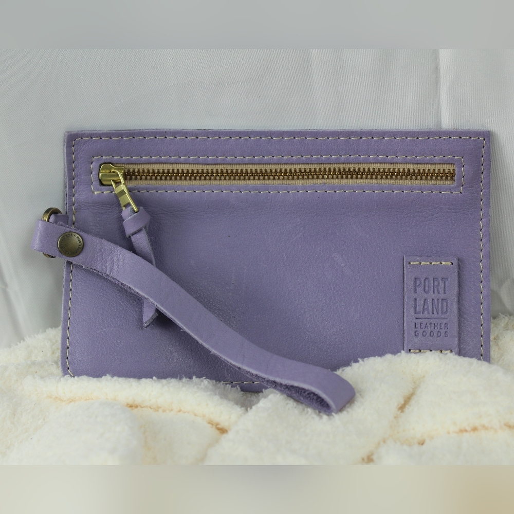 🦄 NEW PLG Leather Adriana- Lavender